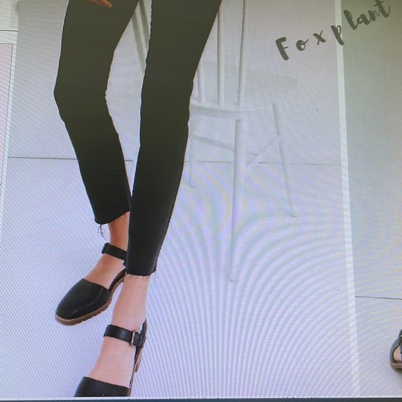 Madewell Stovepipe with Magic pockets 27T Raw Hem - Picture 2 of 8